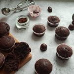 Eggless chocolate cupcakes