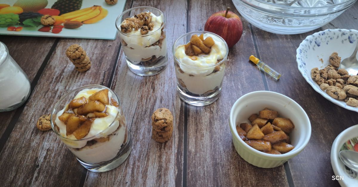 Apple Crumble Parfait